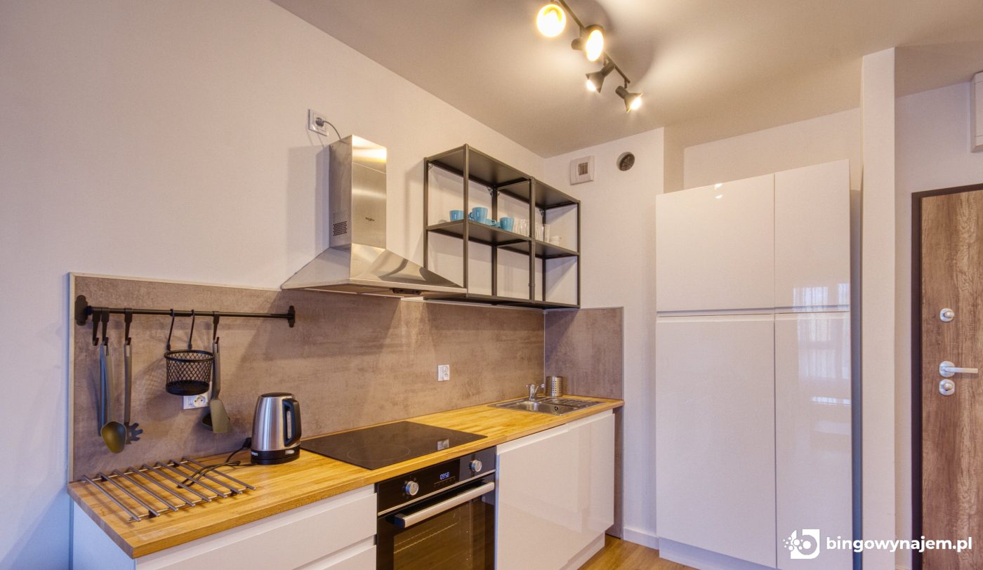 Dmowskiego / 2 pokojowe / Bezpośrednio